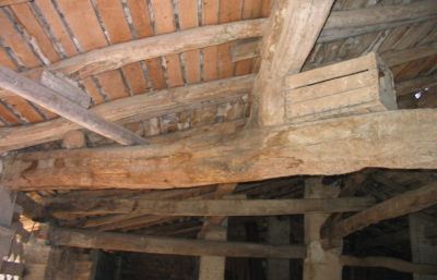 Rifacimento tetto cascina - stato originale travi
