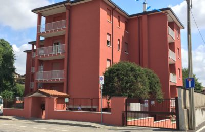 rifacimento facciata condominio recinzione